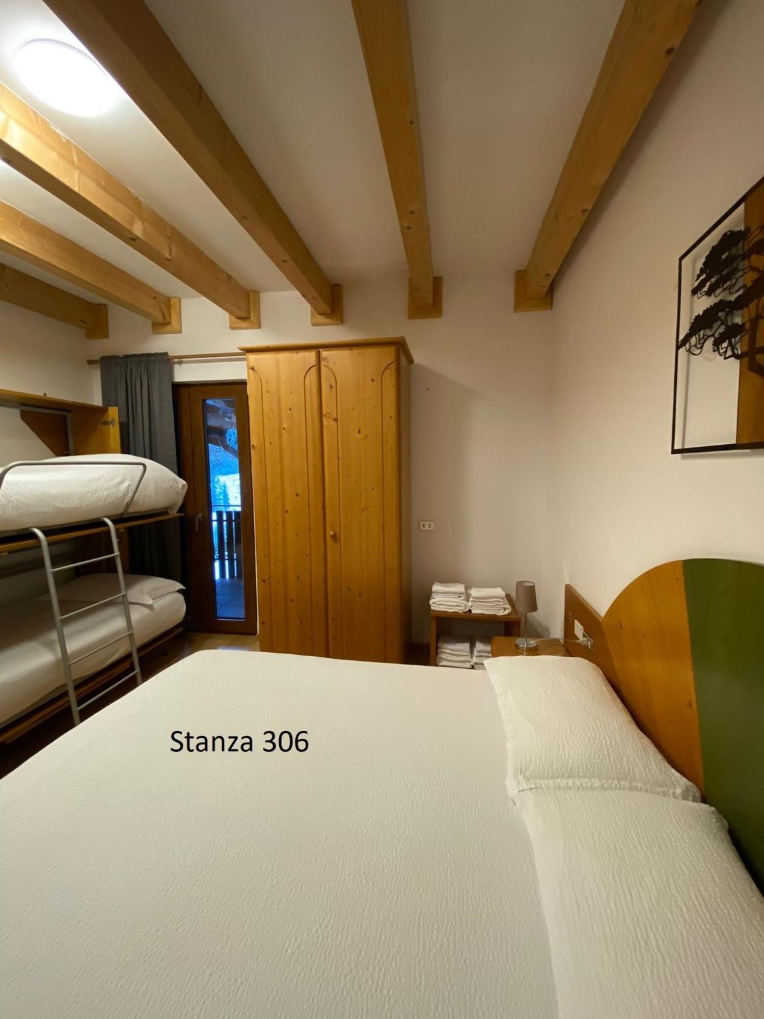 Hotel Pizboe 马津 外观 照片