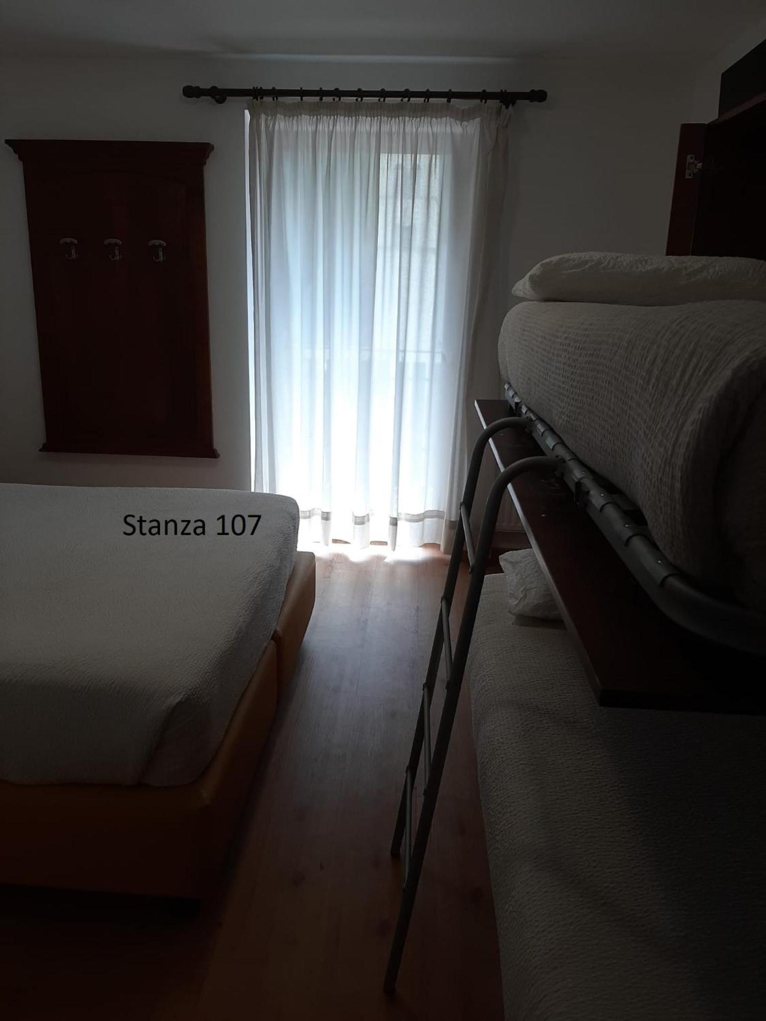 Hotel Pizboe 马津 外观 照片